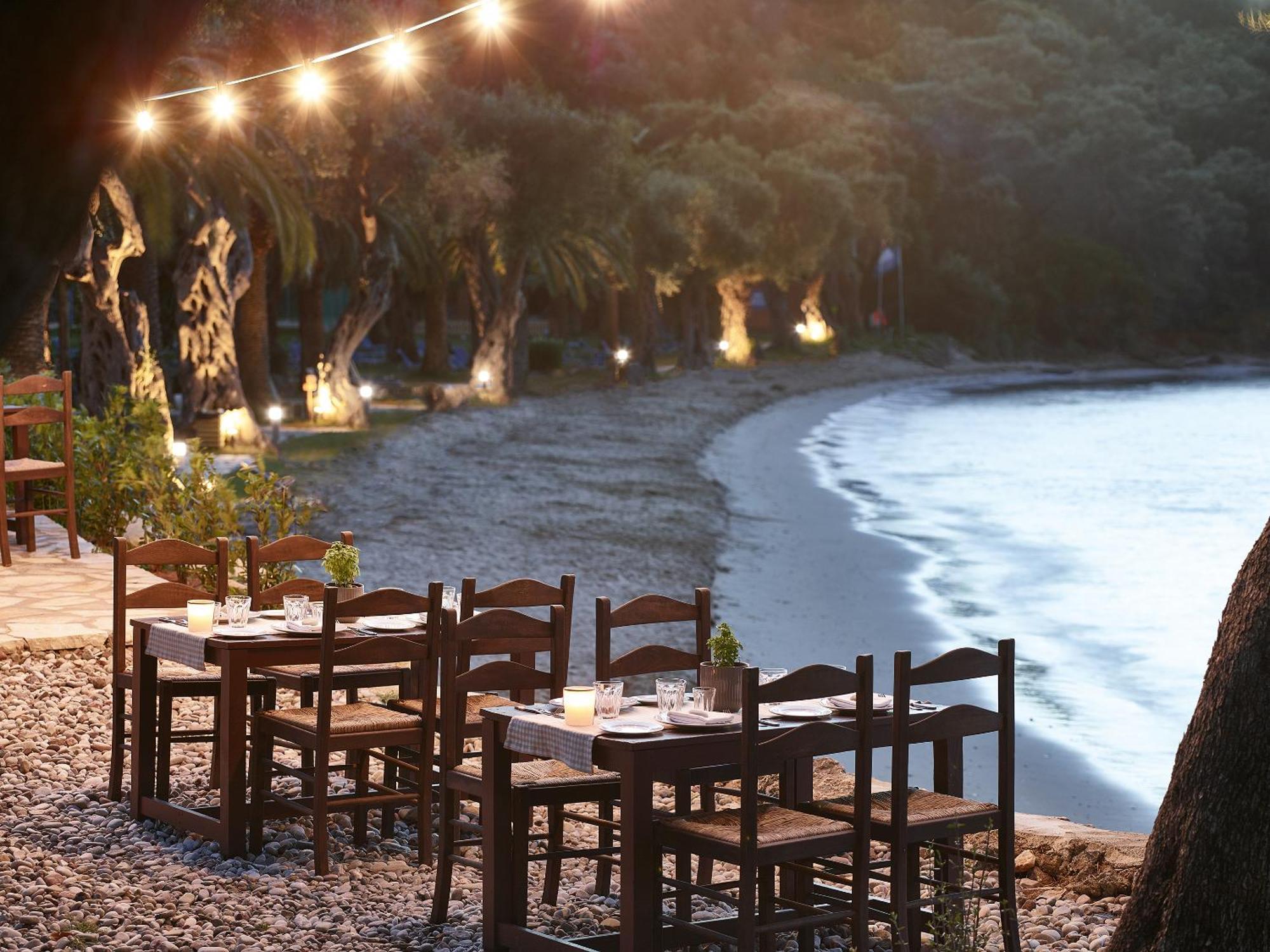 Grecotel Luxme Daphnila Bay (Adults Only) Dassia  Esterno foto